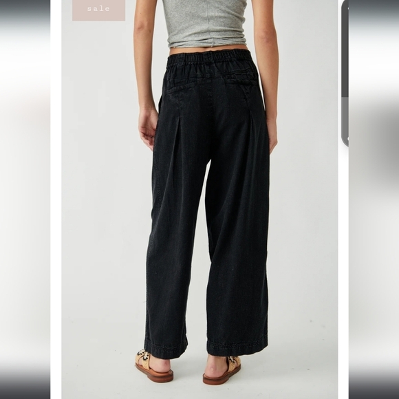 Free People Black Pants with Chain Belt - Picture 3 of 4